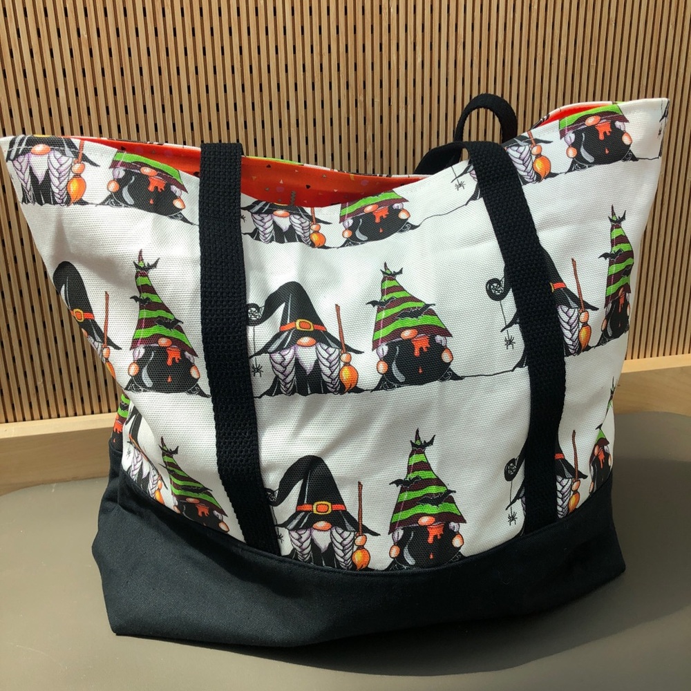 2 LEFT Gnome Witches Brew Large Tote Bag Pumpkin lining